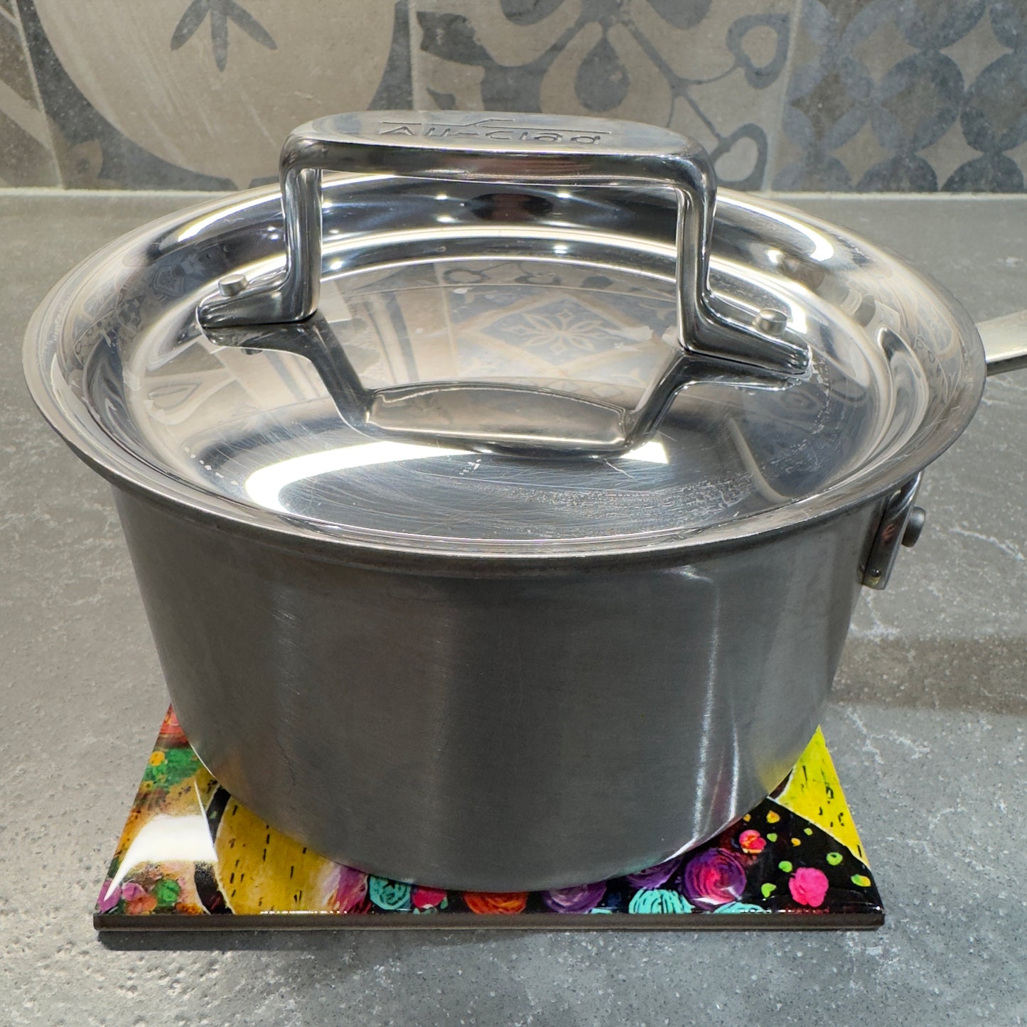 Tabby Cat Doctor, Nurse. Trivet for Hot Dishes. 6"x6" Hot Plate. Cat Decor. Cat Art. Cat gifts. Gifts for Cat Lovers.